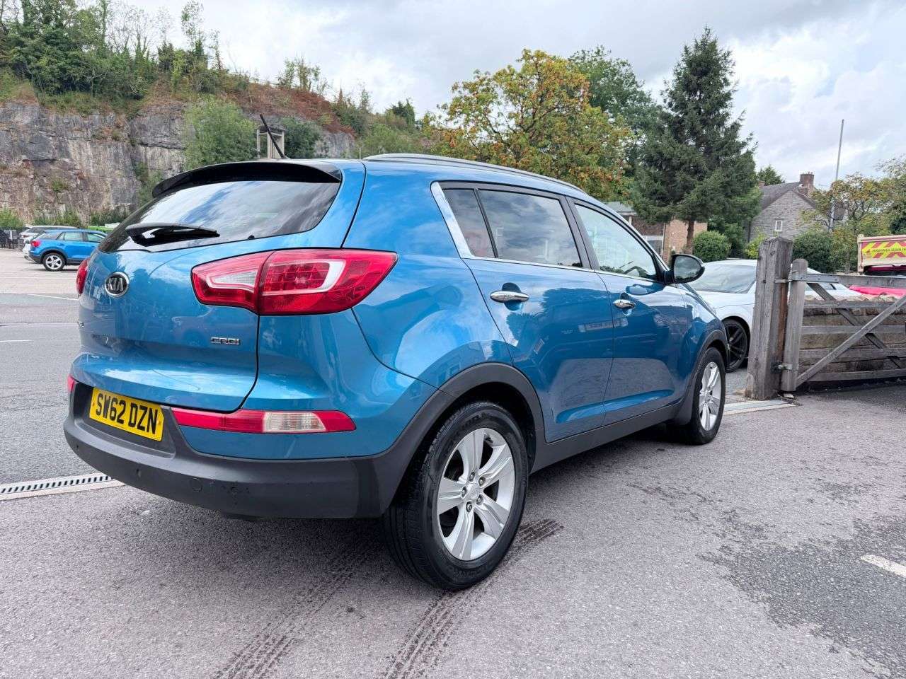 A 2012 KIA SPORTAGE 2.0 CRDi KX-2 SUV 5dr Diesel Manual AWD Euro 5*FSH*4x4*V/LOW MILEAGE* *FSH* A 2012 KIA SPORTAGE 2.0 CRDi KX-2 SUV 5dr Diesel Manual AWD Euro 5*FSH*4x4*V/LOW MILEAGE* *FSH*