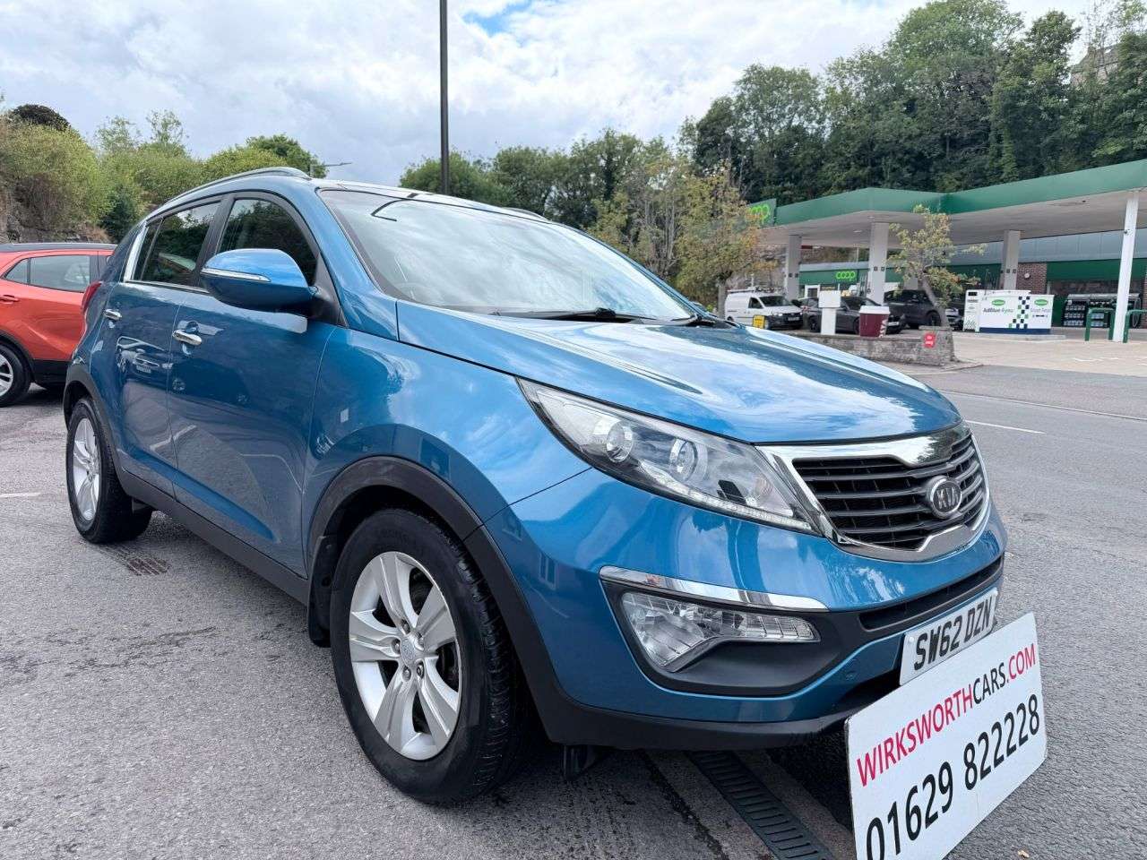 A 2012 KIA SPORTAGE 2.0 CRDi KX-2 SUV 5dr Diesel Manual AWD Euro 5*FSH*4x4*V/LOW MILEAGE* *FSH* A 2012 KIA SPORTAGE 2.0 CRDi KX-2 SUV 5dr Diesel Manual AWD Euro 5*FSH*4x4*V/LOW MILEAGE* *FSH*