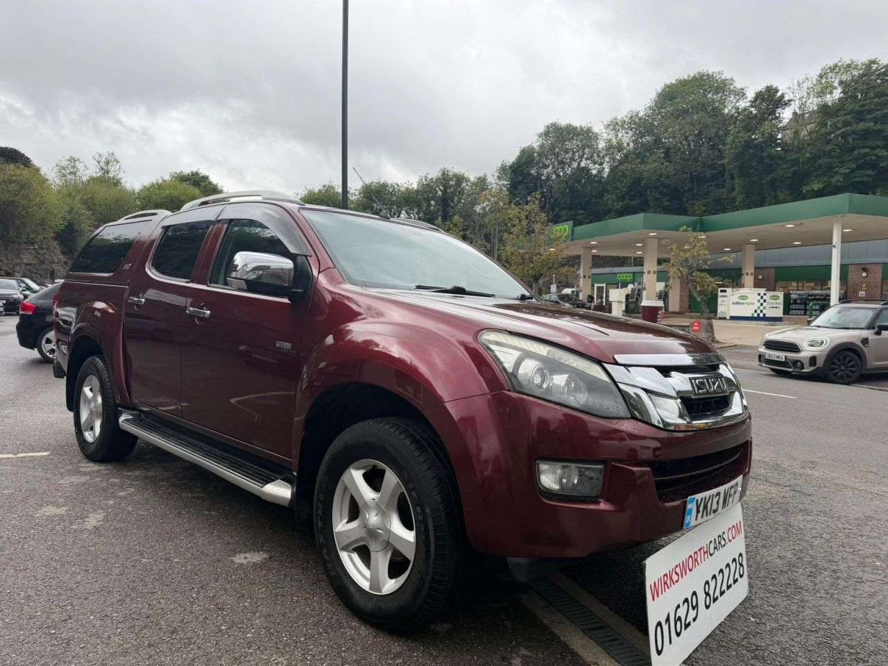 A 2013 ISUZU D-MAX 2.5 TD Utah Pickup 4dr Diesel Manual 4x4*9 SERVICES*LEATHER*SUPERB 4x4* V/G A 2013 ISUZU D-MAX 2.5 TD Utah Pickup 4dr Diesel Manual 4x4*9 SERVICES*LEATHER*SUPERB 4x4* V/G