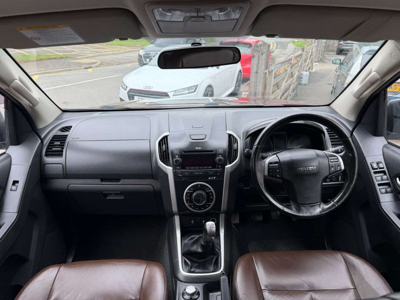 2013 ISUZU D-MAX 2013 ISUZU D-MAX
