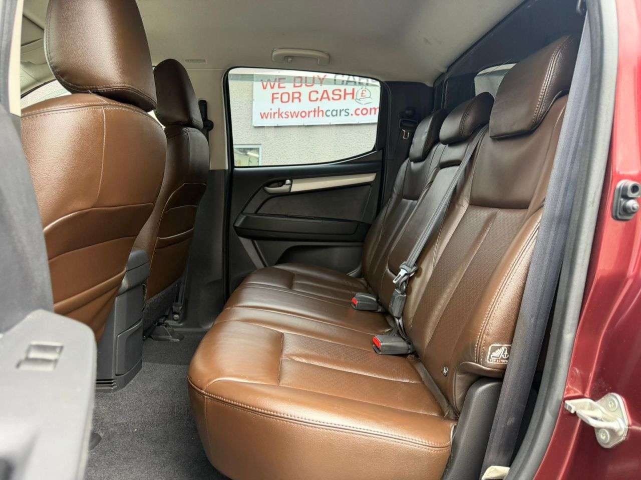 2013 ISUZU D-MAX 2013 ISUZU D-MAX