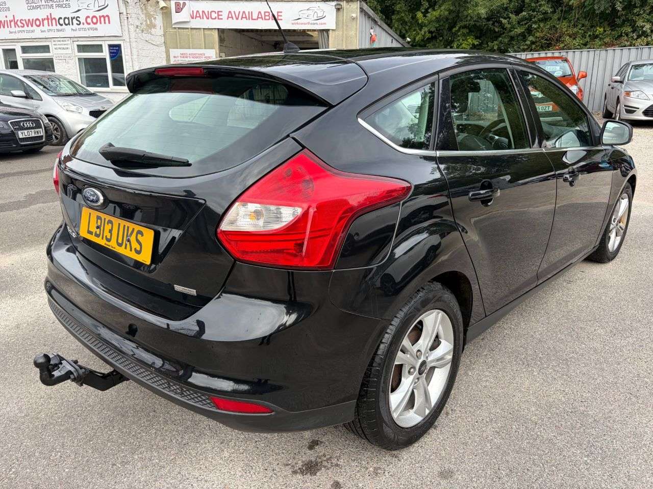 A 2013 FORD FOCUS 1.6 TDCi Zetec Hatchback 5dr Diesel Manual Euro 5 * PART/ X TO CLEAR, FULL A 2013 FORD FOCUS 1.6 TDCi Zetec Hatchback 5dr Diesel Manual Euro 5 * PART/ X TO CLEAR, FULL