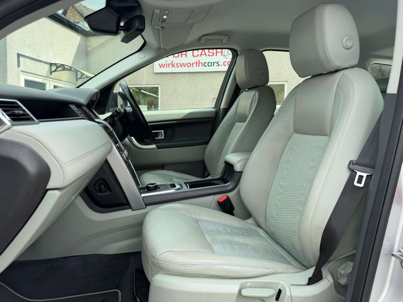 2018 LAND ROVER DISCOVERY SPORT 2018 LAND ROVER DISCOVERY SPORT