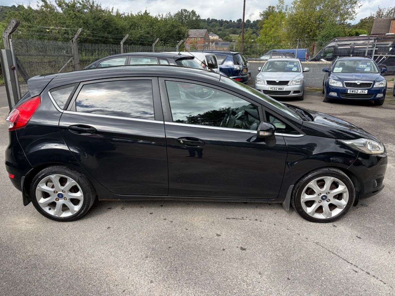 2013 FORD FIESTA 2013 FORD FIESTA