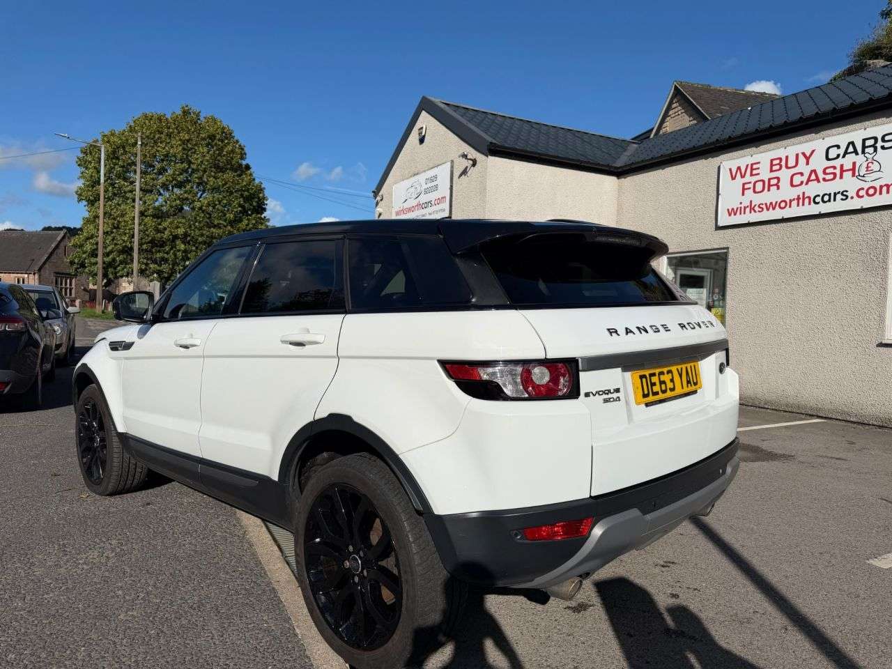 A 2013 LAND ROVER RANGE ROVER EVOQUE 2.2 SD4 Pure Tech SUV 5dr Diesel Manual 4WD Euro 5* BLACK HEATED LEATHER, 2 A 2013 LAND ROVER RANGE ROVER EVOQUE 2.2 SD4 Pure Tech SUV 5dr Diesel Manual 4WD Euro 5* BLACK HEATED LEATHER, 2