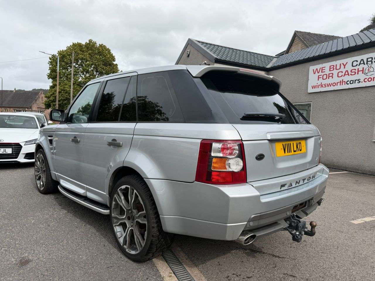 A 2007 LAND ROVER RANGE ROVER SPORT 2.7 TDV6 SPORT S 188 BHP*FSH 16 STAMPS*FANTOM WHEELS & EXHAUST* *FSH 16 STA A 2007 LAND ROVER RANGE ROVER SPORT 2.7 TDV6 SPORT S 188 BHP*FSH 16 STAMPS*FANTOM WHEELS & EXHAUST* *FSH 16 STA
