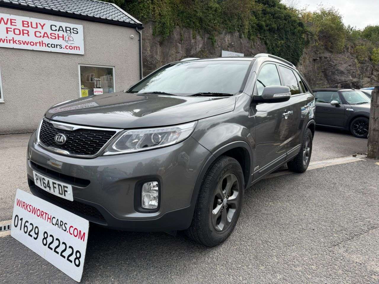 A 2014 KIA SORENTO 2.2 CRDi KX-2 SUV 5dr Diesel Manual AWD *FSH*7 LEATHER SEATS*TOWBAR* *FSH*7 A 2014 KIA SORENTO 2.2 CRDi KX-2 SUV 5dr Diesel Manual AWD *FSH*7 LEATHER SEATS*TOWBAR* *FSH*7