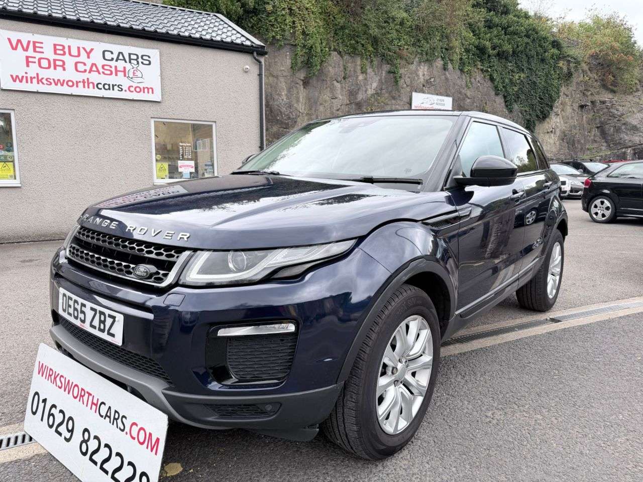 A 2016 LAND ROVER RANGE ROVER EVOQUE 2.0 TD4 SE Tech SUV 5dr Diesel Auto 4WD Euro 6*FSH*PAN ROOF*AUTOMATIC* *FSH A 2016 LAND ROVER RANGE ROVER EVOQUE 2.0 TD4 SE Tech SUV 5dr Diesel Auto 4WD Euro 6*FSH*PAN ROOF*AUTOMATIC* *FSH