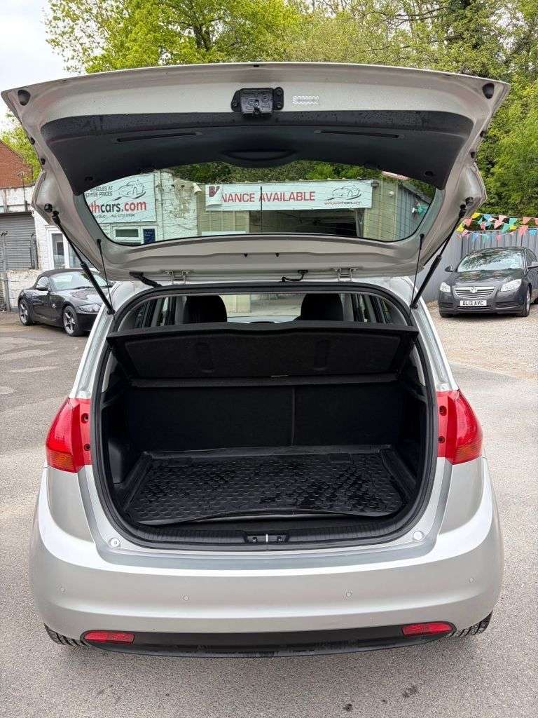 2015 KIA VENGA 2015 KIA VENGA