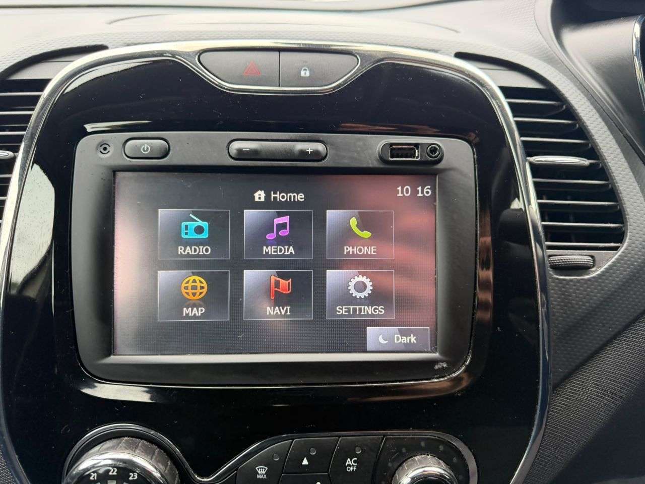 2015 RENAULT CAPTUR 2015 RENAULT CAPTUR