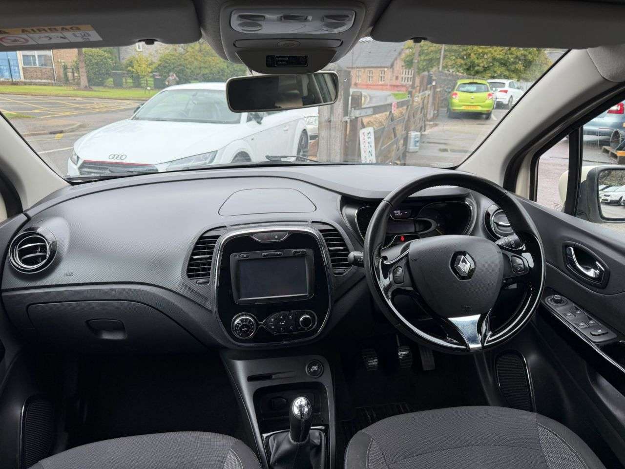 2015 RENAULT CAPTUR 2015 RENAULT CAPTUR
