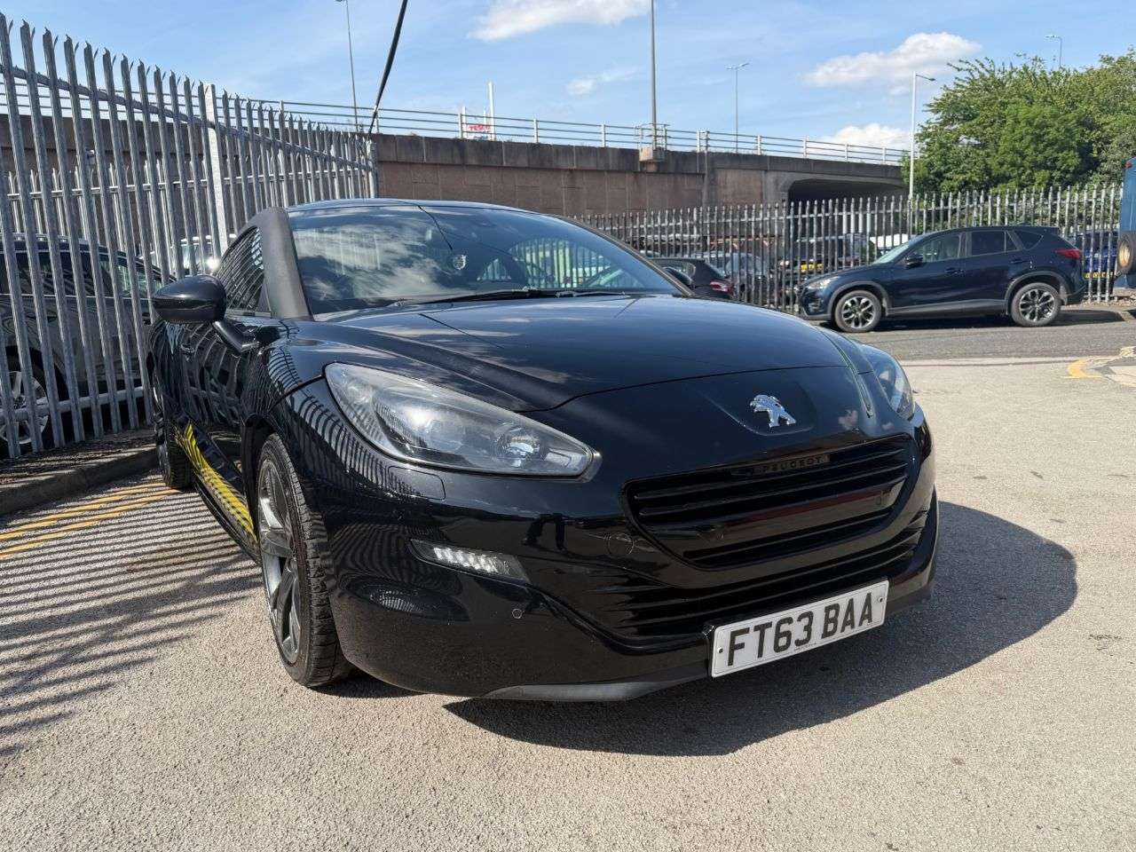 A 2013 PEUGEOT RCZ 2.0 HDi GT Coupe 2dr Diesel Manual Euro 5 (163 ps) JUST BEEN SERVICED A 2013 PEUGEOT RCZ 2.0 HDi GT Coupe 2dr Diesel Manual Euro 5 (163 ps) JUST BEEN SERVICED