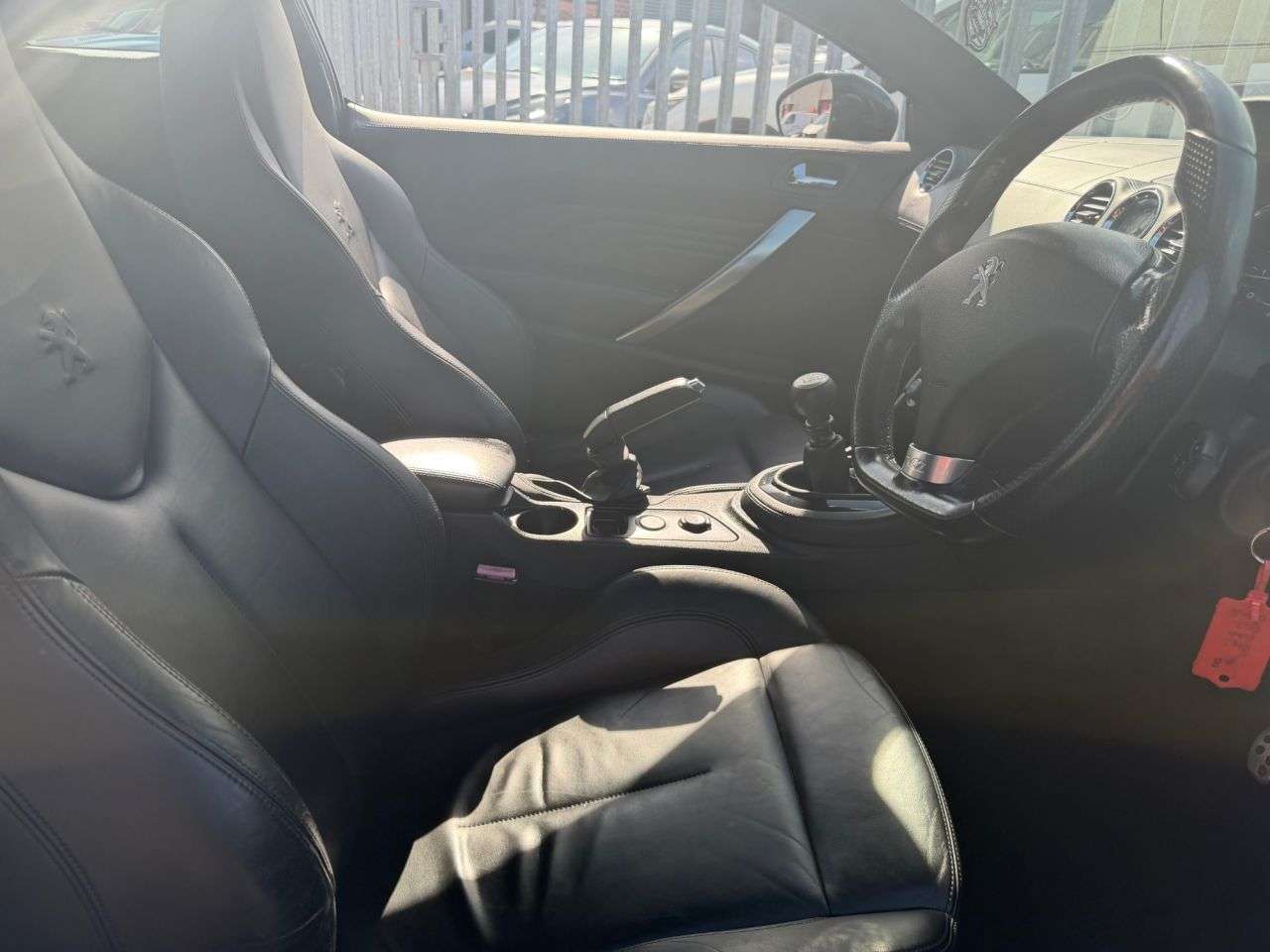 2013 PEUGEOT RCZ 2013 PEUGEOT RCZ