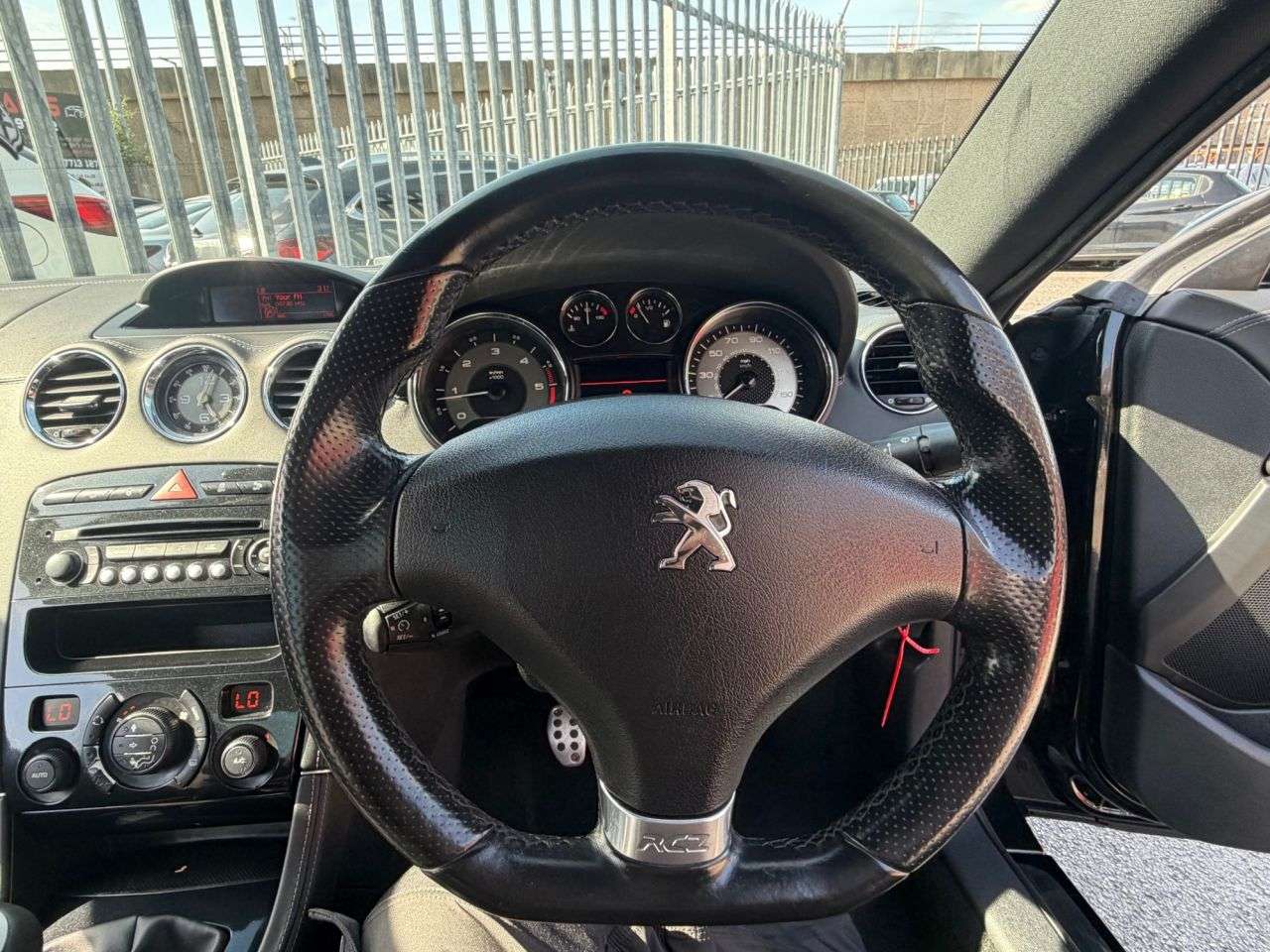 2013 PEUGEOT RCZ 2013 PEUGEOT RCZ