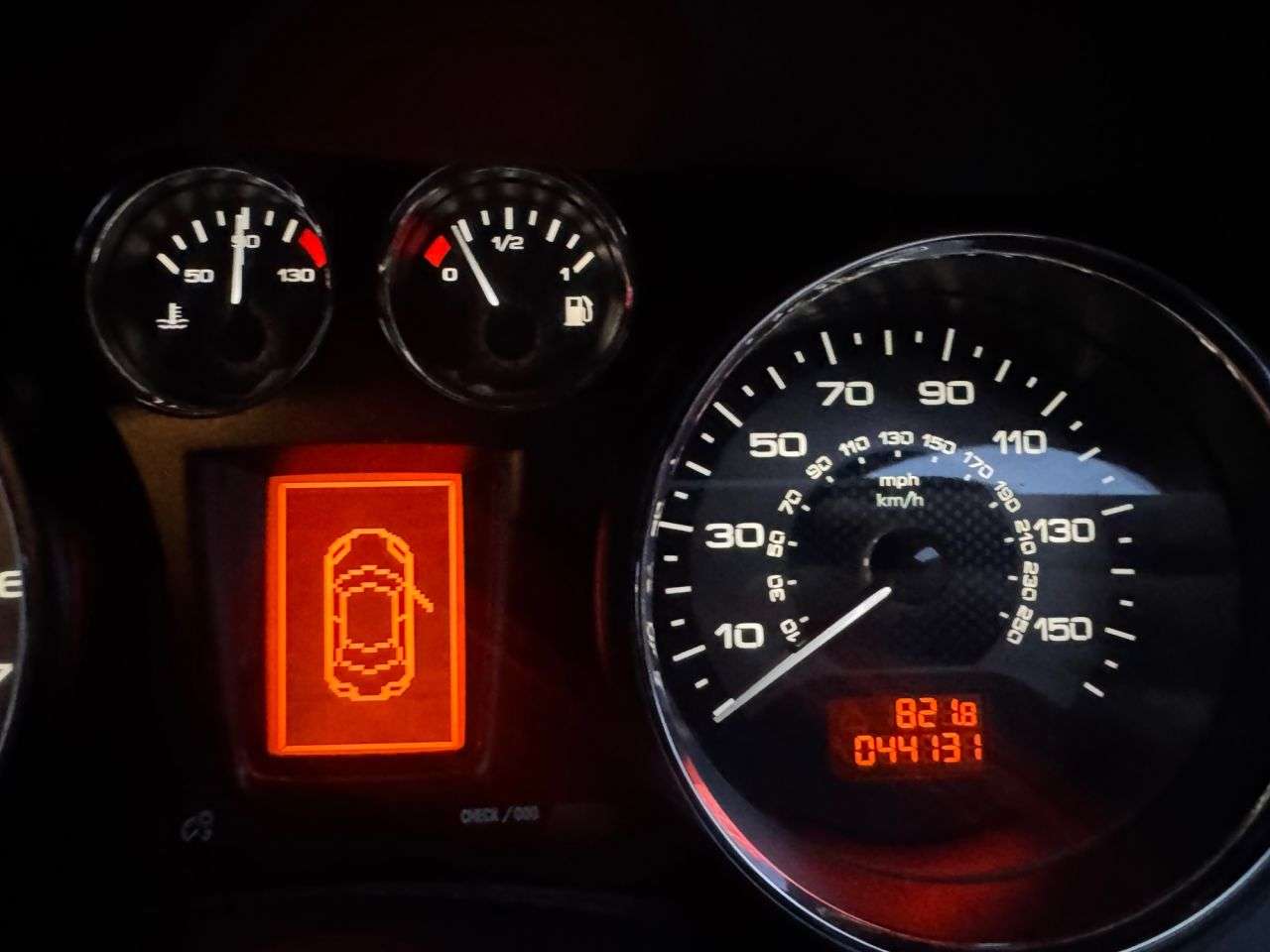 2010 PEUGEOT RCZ 2010 PEUGEOT RCZ