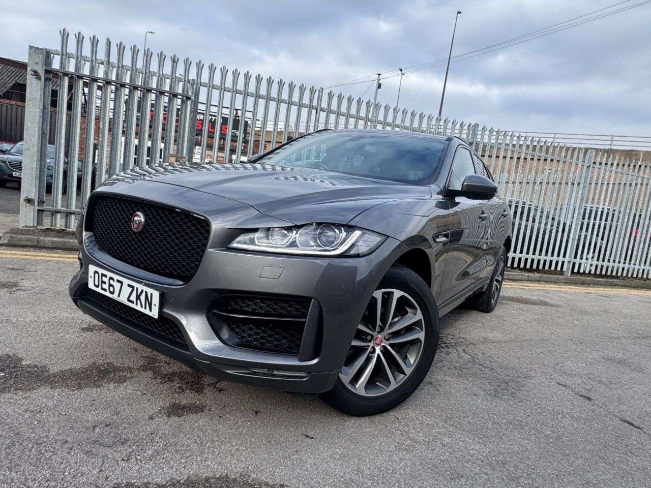 2018 JAGUAR F-PACE 2018 JAGUAR F-PACE