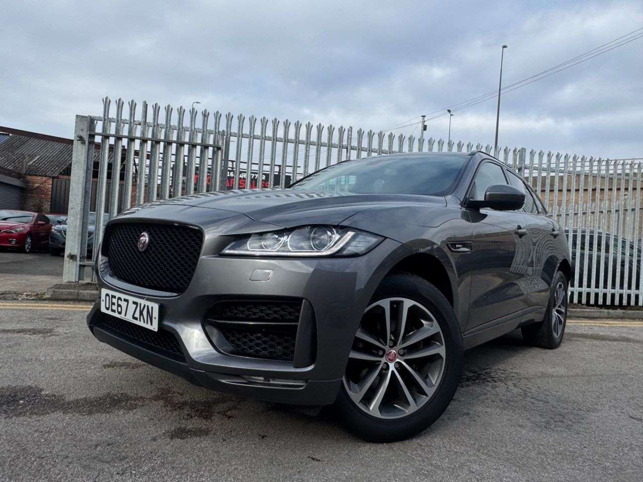 2018 JAGUAR F-PACE 2018 JAGUAR F-PACE