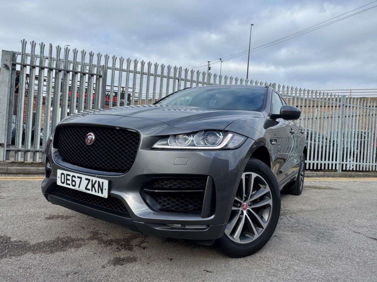 2018 JAGUAR F-PACE 2018 JAGUAR F-PACE