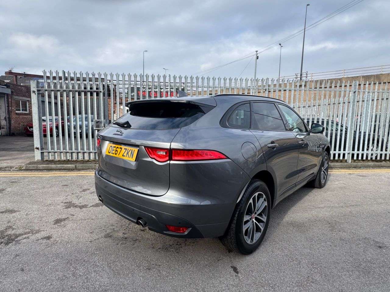 2018 JAGUAR F-PACE 2018 JAGUAR F-PACE