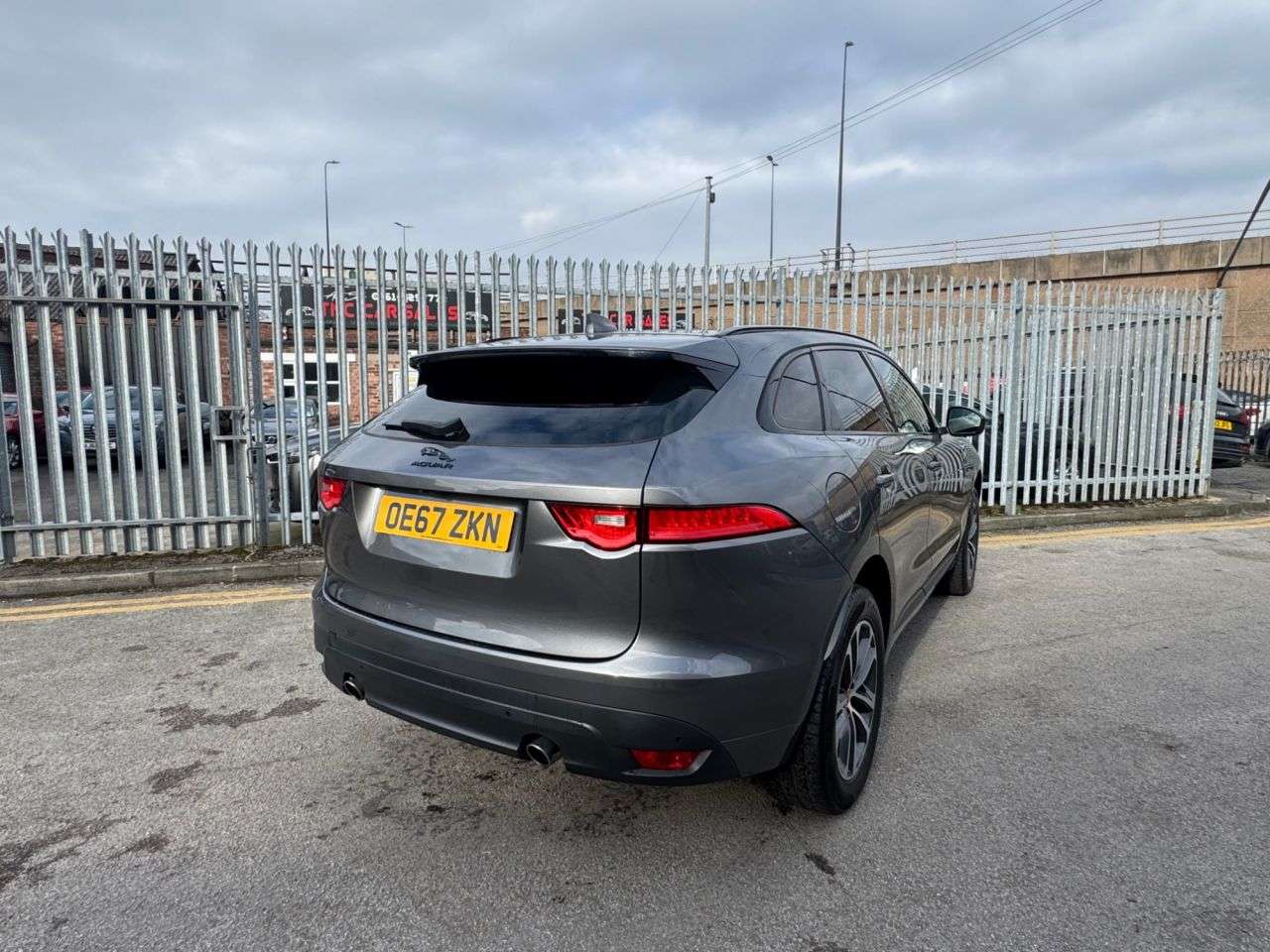 2018 JAGUAR F-PACE 2018 JAGUAR F-PACE