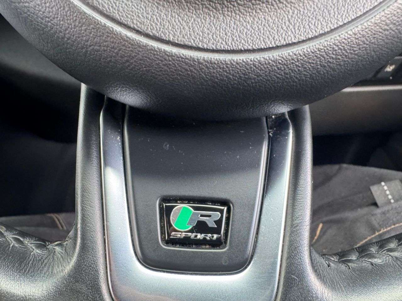 2018 JAGUAR F-PACE 2018 JAGUAR F-PACE