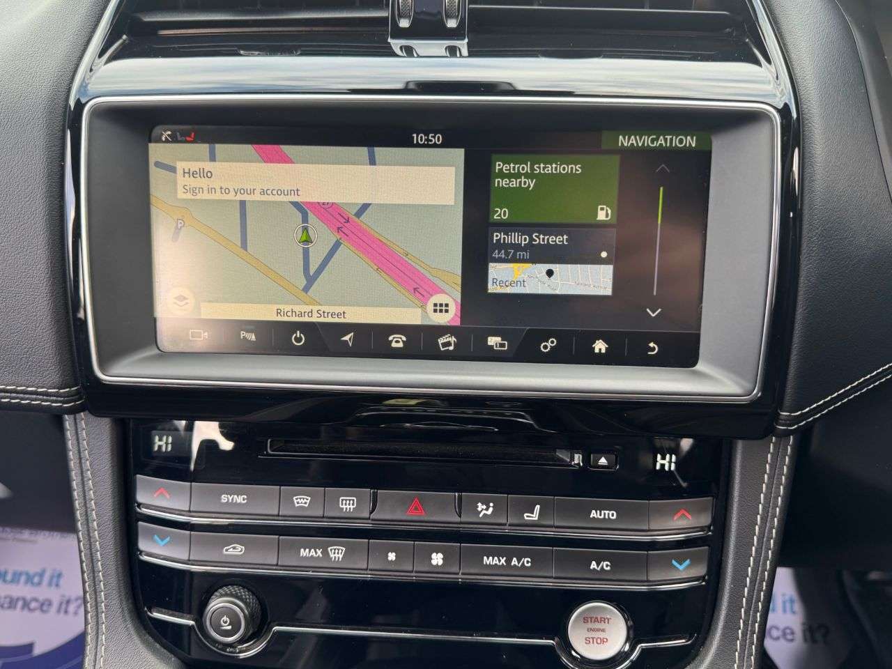 2018 JAGUAR F-PACE 2018 JAGUAR F-PACE