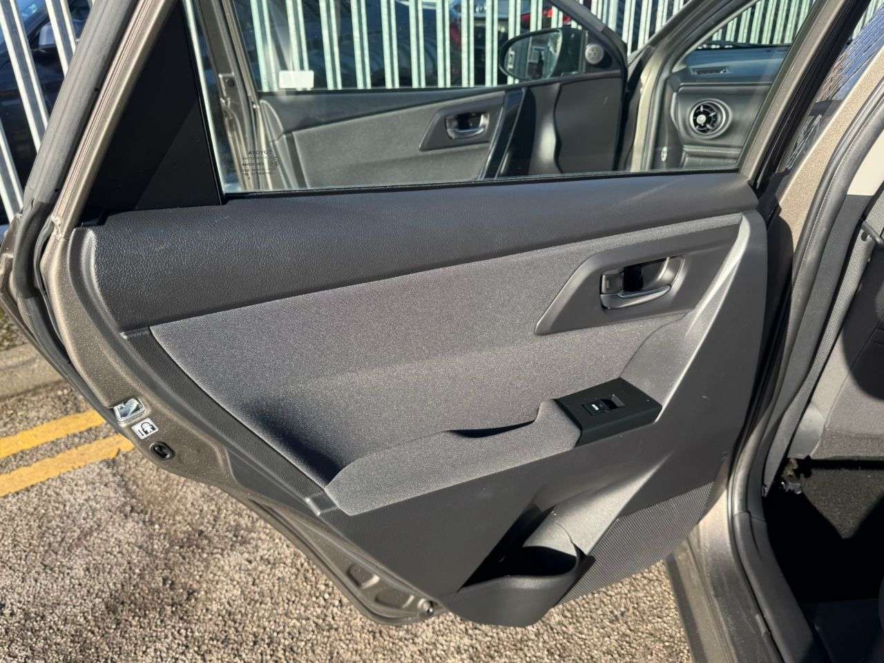 2018 TOYOTA AURIS 2018 TOYOTA AURIS