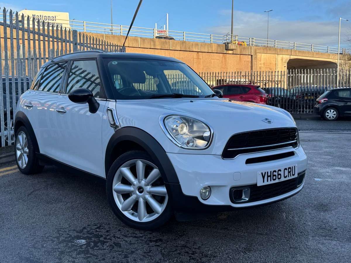 Check out this Mini Countryman 2016 Diesel Manual