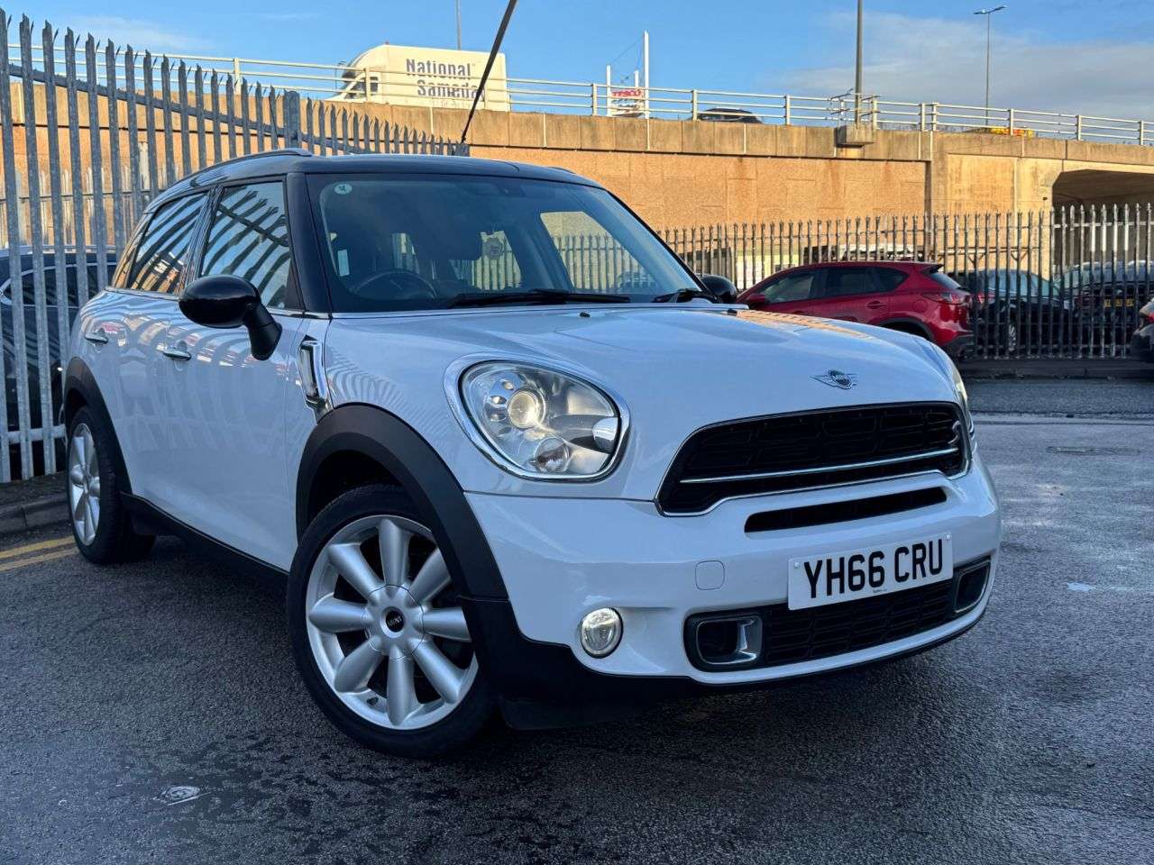 2016 MINI COUNTRYMAN 2016 MINI COUNTRYMAN