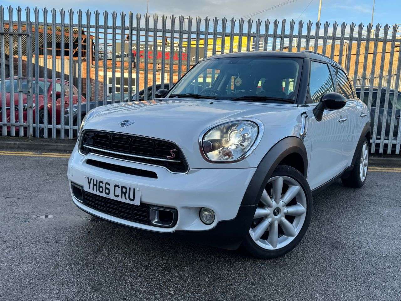 2016 MINI COUNTRYMAN 2016 MINI COUNTRYMAN