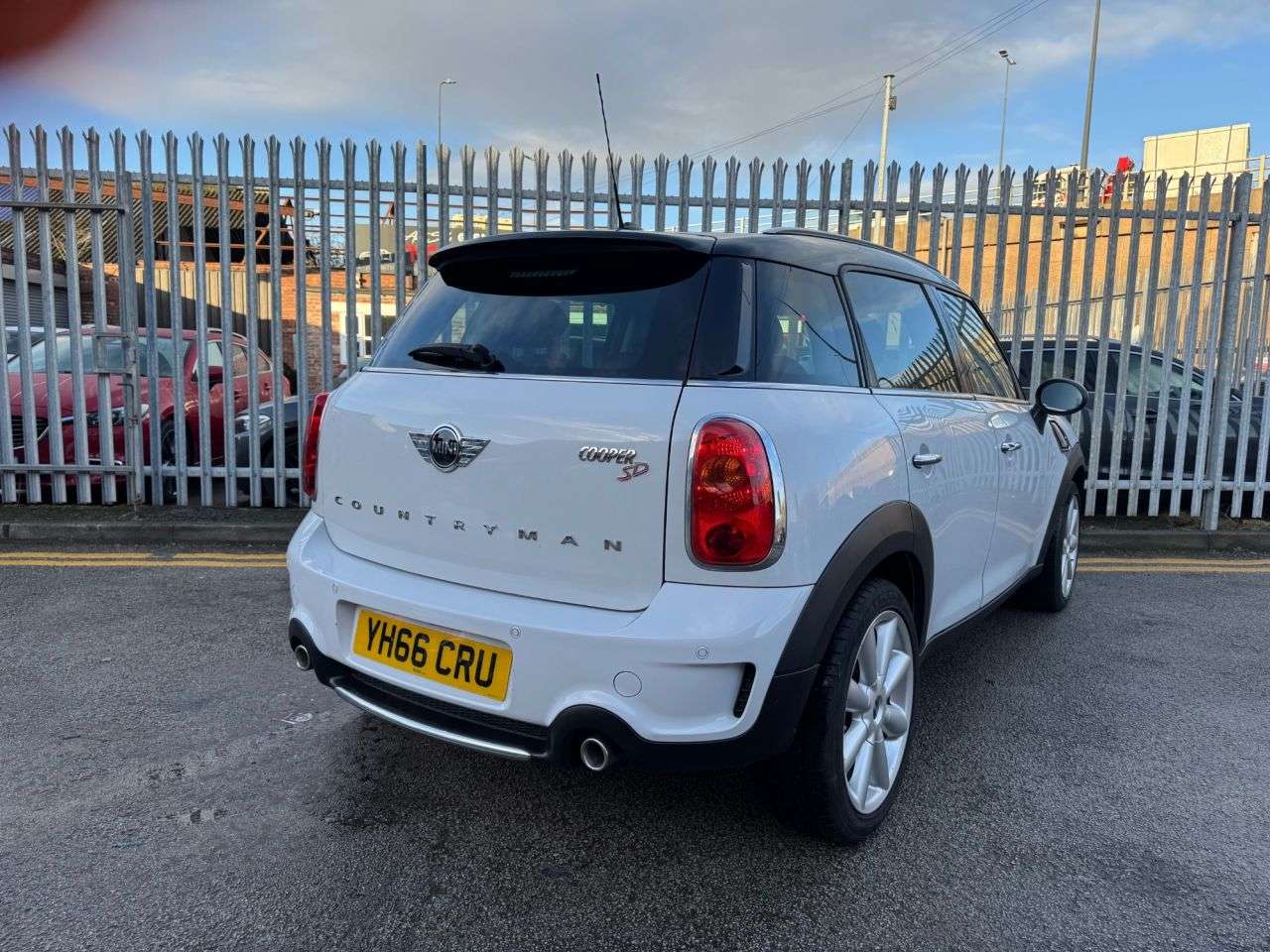 2016 MINI COUNTRYMAN 2016 MINI COUNTRYMAN