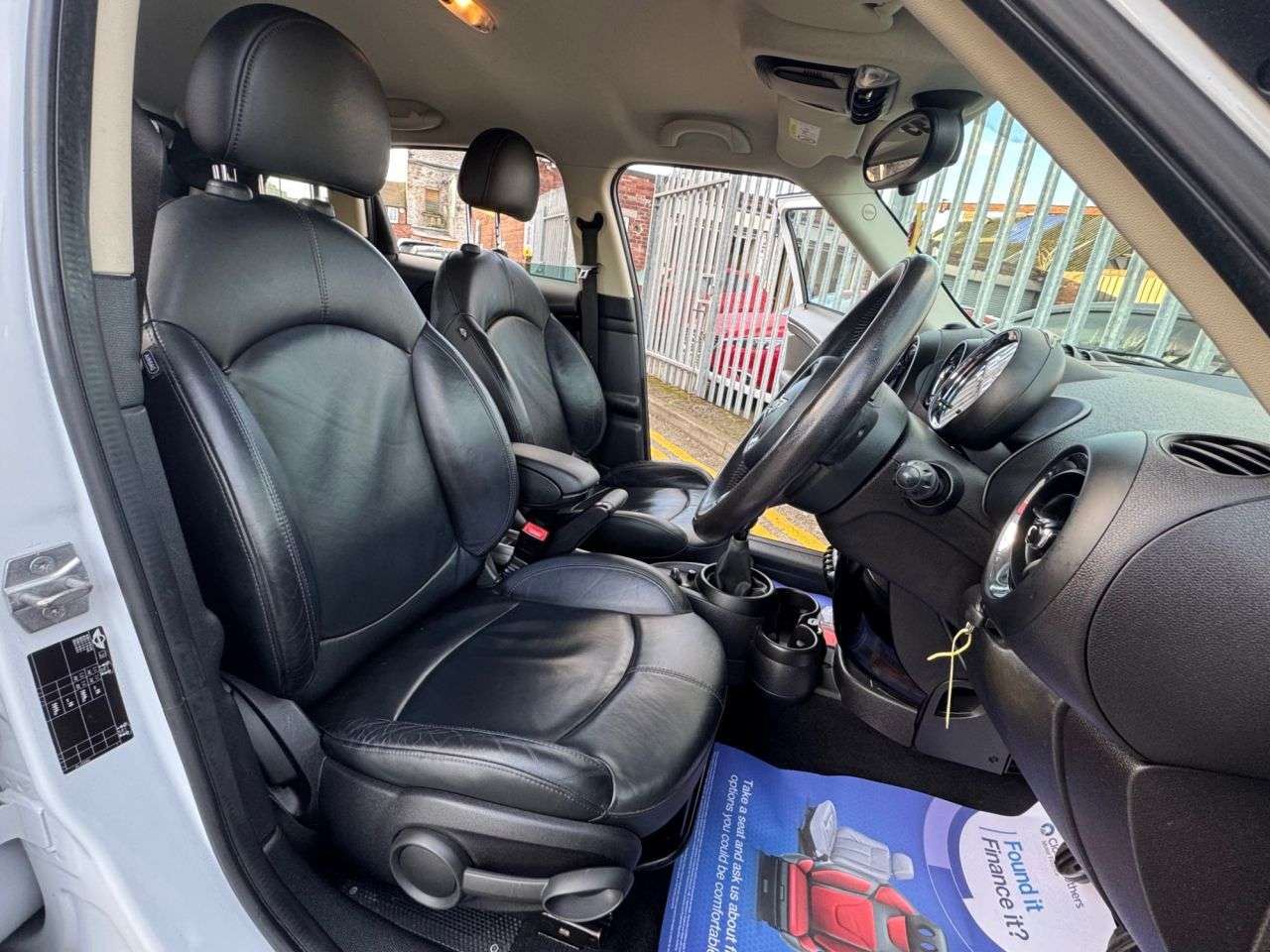 2016 MINI COUNTRYMAN 2016 MINI COUNTRYMAN