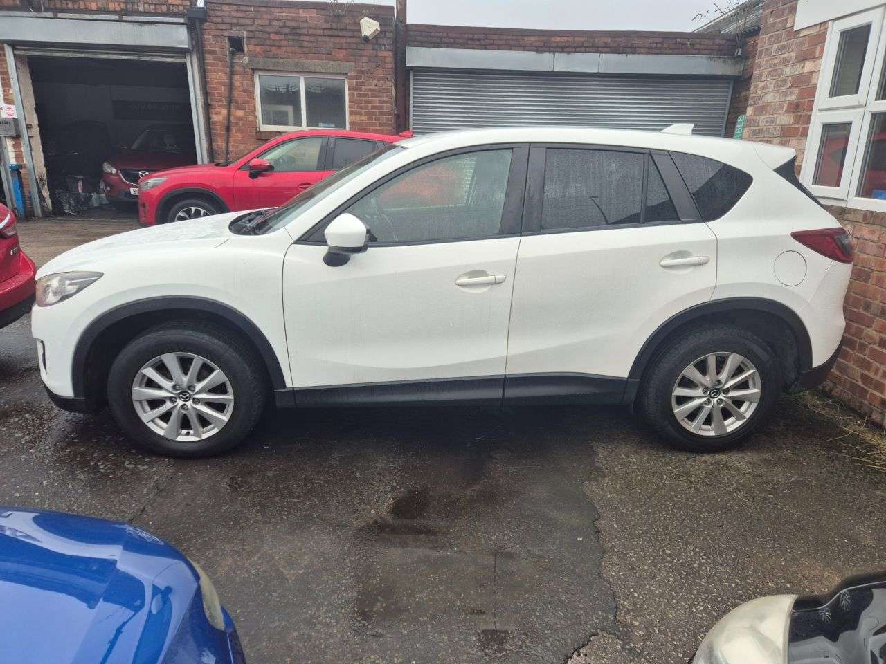 A 2015 MAZDA CX-5 2.2 SKYACTIV-D SE-L Nav SUV 5dr Diesel Manual Euro 6 (s/s) (150 ps) SERVICE A 2015 MAZDA CX-5 2.2 SKYACTIV-D SE-L Nav SUV 5dr Diesel Manual Euro 6 (s/s) (150 ps) SERVICE