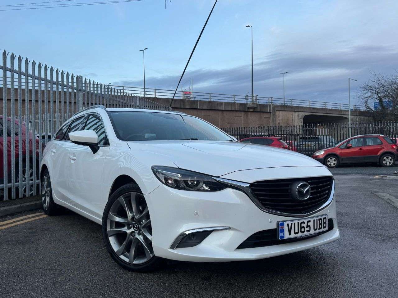 A 2015 MAZDA MAZDA6 2.2 SKYACTIV-D Sport Nav Tourer 5dr Diesel Auto Euro 6 (s/s) (175 ps) JUST A 2015 MAZDA MAZDA6 2.2 SKYACTIV-D Sport Nav Tourer 5dr Diesel Auto Euro 6 (s/s) (175 ps) JUST