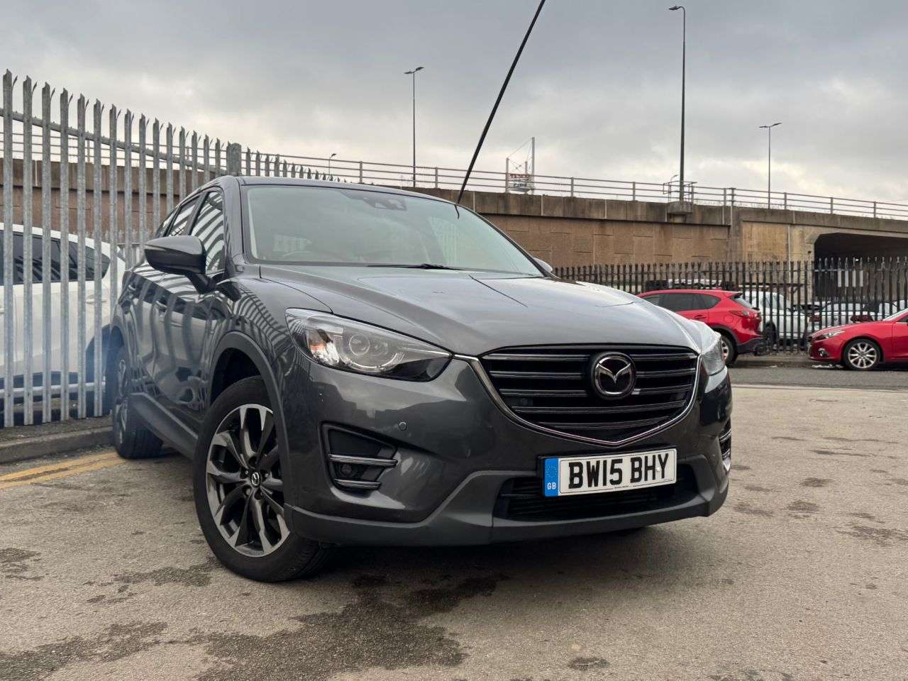 A 2015 MAZDA CX-5 2.2 SKYACTIV-D Sport Nav SUV 5dr Diesel Auto 4WD Euro 6 (s/s) (175 ps) 8 SE A 2015 MAZDA CX-5 2.2 SKYACTIV-D Sport Nav SUV 5dr Diesel Auto 4WD Euro 6 (s/s) (175 ps) 8 SE