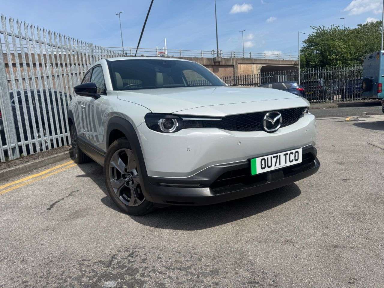 A 2021 MAZDA MX-30 35.5kWh GT Sport Tech SUV 5dr Electric Auto (145 ps) SERVICE HISTORY, MOT 5 A 2021 MAZDA MX-30 35.5kWh GT Sport Tech SUV 5dr Electric Auto (145 ps) SERVICE HISTORY, MOT 5