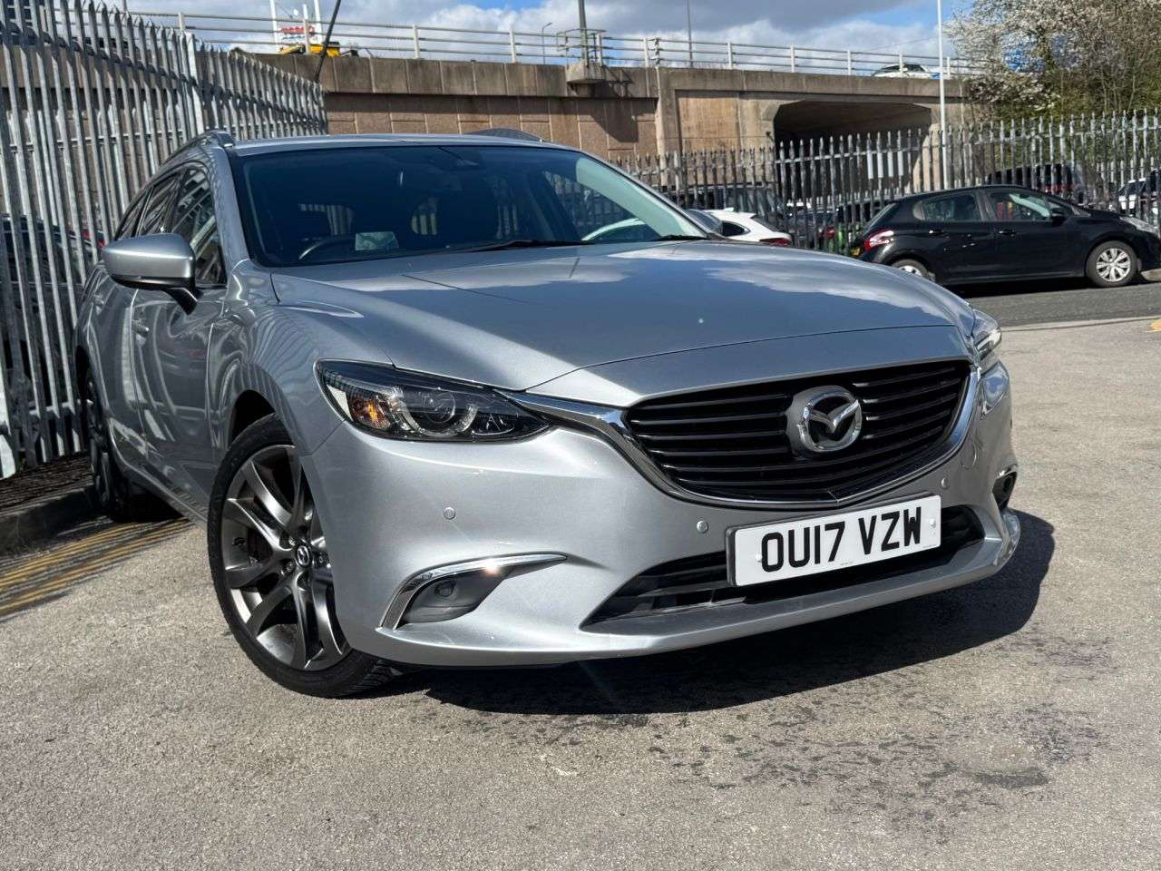 A 2017 MAZDA MAZDA6 2.2 SKYACTIV-D Sport Nav Estate 5dr Diesel Auto Euro 6 (s/s) (175 ps) JUST A 2017 MAZDA MAZDA6 2.2 SKYACTIV-D Sport Nav Estate 5dr Diesel Auto Euro 6 (s/s) (175 ps) JUST