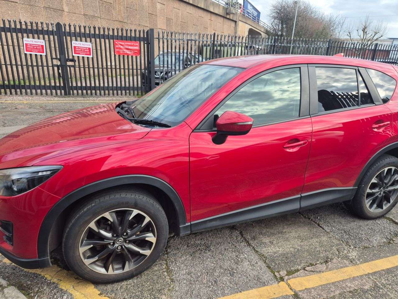 A 2016 MAZDA CX-5 2.2 SKYACTIV-D Sport Nav SUV 5dr Diesel Auto 4WD Euro 6 (s/s) (175 ps) FULL A 2016 MAZDA CX-5 2.2 SKYACTIV-D Sport Nav SUV 5dr Diesel Auto 4WD Euro 6 (s/s) (175 ps) FULL