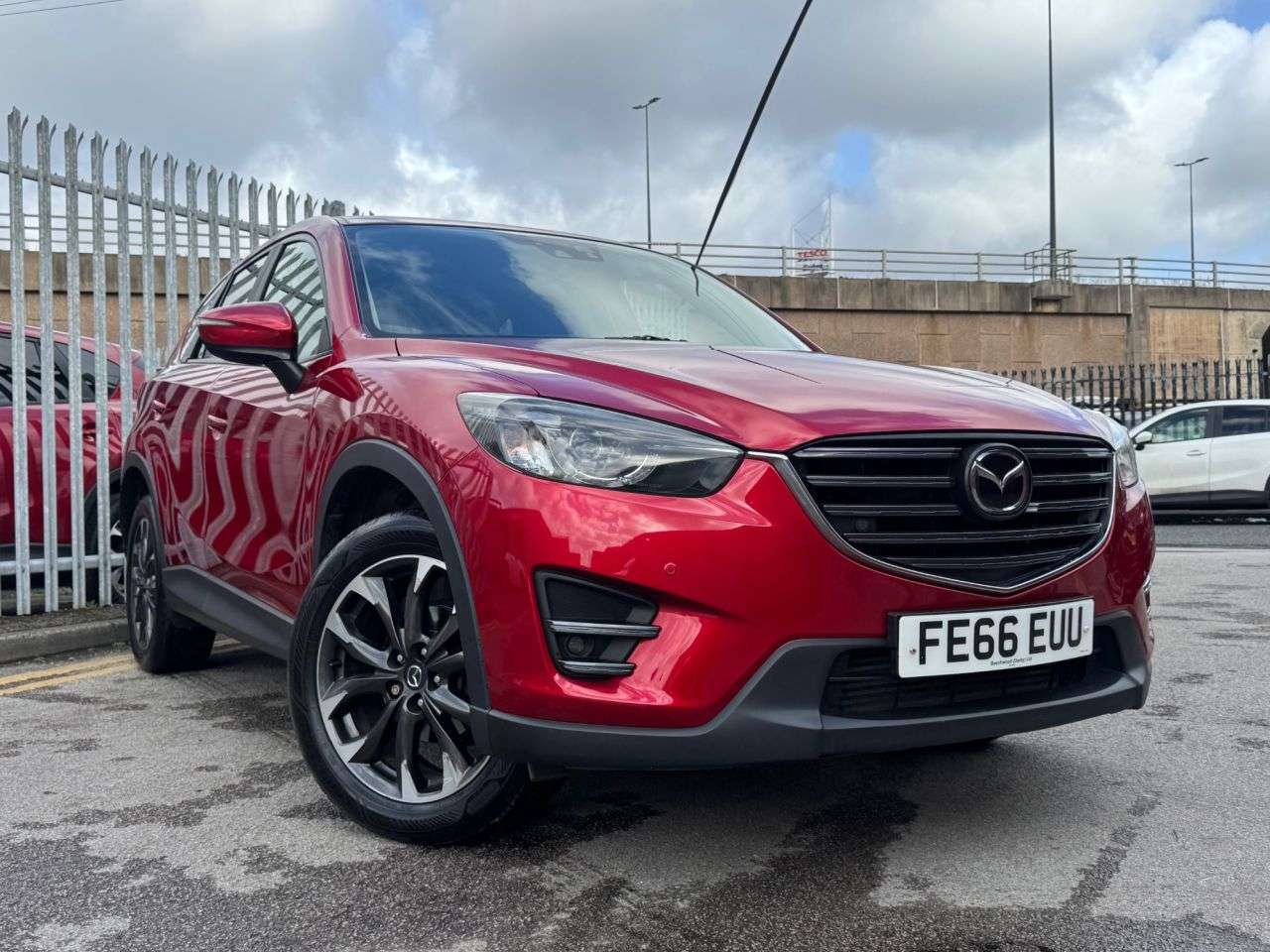 A 2016 MAZDA CX-5 2.2 SKYACTIV-D Sport Nav SUV 5dr Diesel Auto 4WD Euro 6 (s/s) (175 ps) FULL A 2016 MAZDA CX-5 2.2 SKYACTIV-D Sport Nav SUV 5dr Diesel Auto 4WD Euro 6 (s/s) (175 ps) FULL