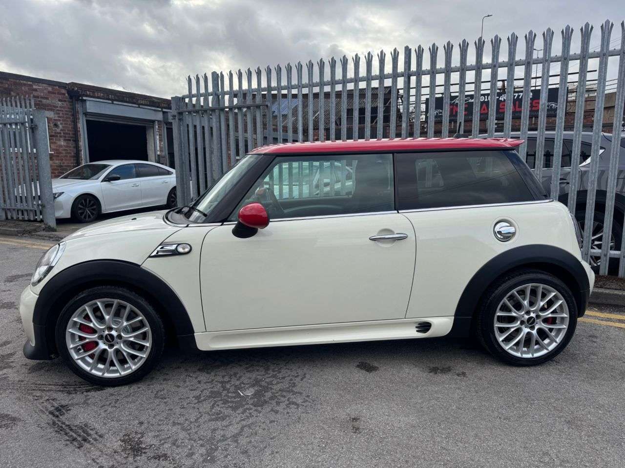 2014 MINI HATCH 2014 MINI HATCH