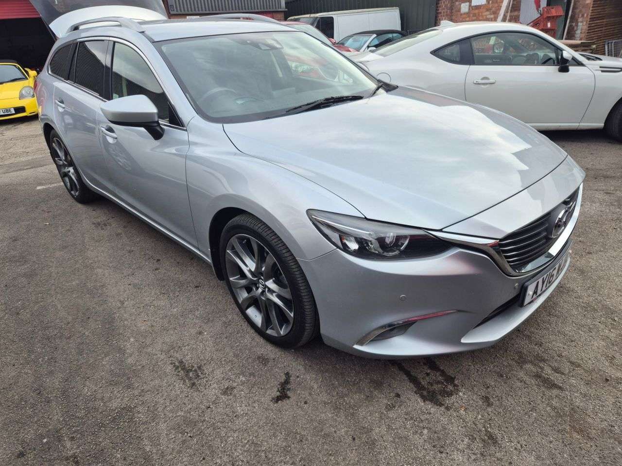 A 2016 MAZDA MAZDA6 2.2 SKYACTIV-D Sport Nav Tourer 5dr Diesel Auto Euro 6 (s/s) (175 ps) 6 MAZ A 2016 MAZDA MAZDA6 2.2 SKYACTIV-D Sport Nav Tourer 5dr Diesel Auto Euro 6 (s/s) (175 ps) 6 MAZ