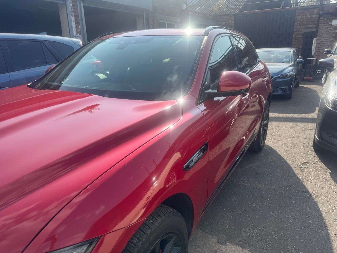A 2017 JAGUAR F-PACE 2.0 D240 R-Sport SUV 5dr Diesel Auto AWD Euro 6 (s/s) (240 ps) PLENTY OF FA A 2017 JAGUAR F-PACE 2.0 D240 R-Sport SUV 5dr Diesel Auto AWD Euro 6 (s/s) (240 ps) PLENTY OF FA
