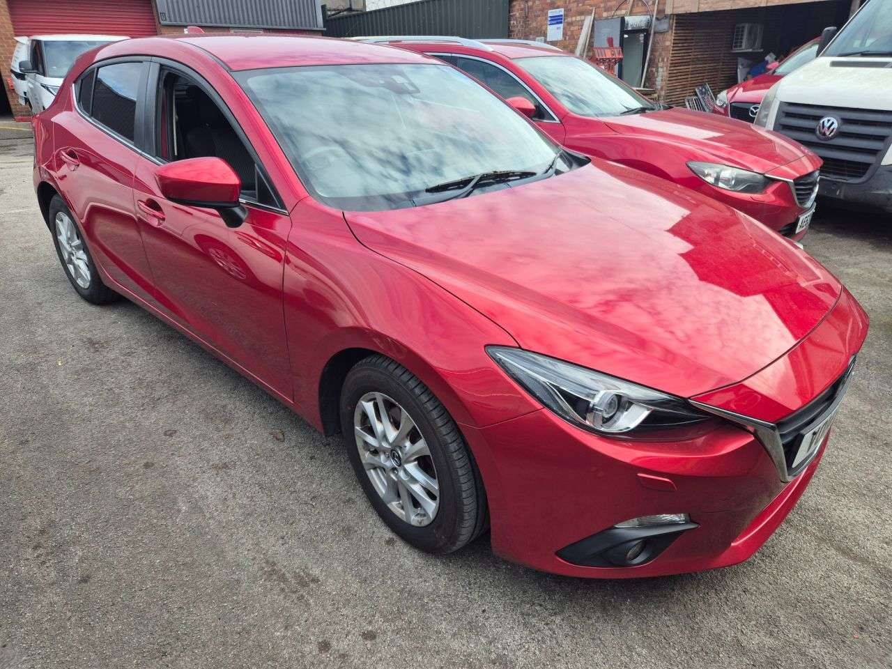 A 2014 MAZDA MAZDA3 2.2 SKYACTIV-D SE-L Hatchback 5dr Diesel Manual Euro 6 (s/s) (150 ps) JUST A 2014 MAZDA MAZDA3 2.2 SKYACTIV-D SE-L Hatchback 5dr Diesel Manual Euro 6 (s/s) (150 ps) JUST