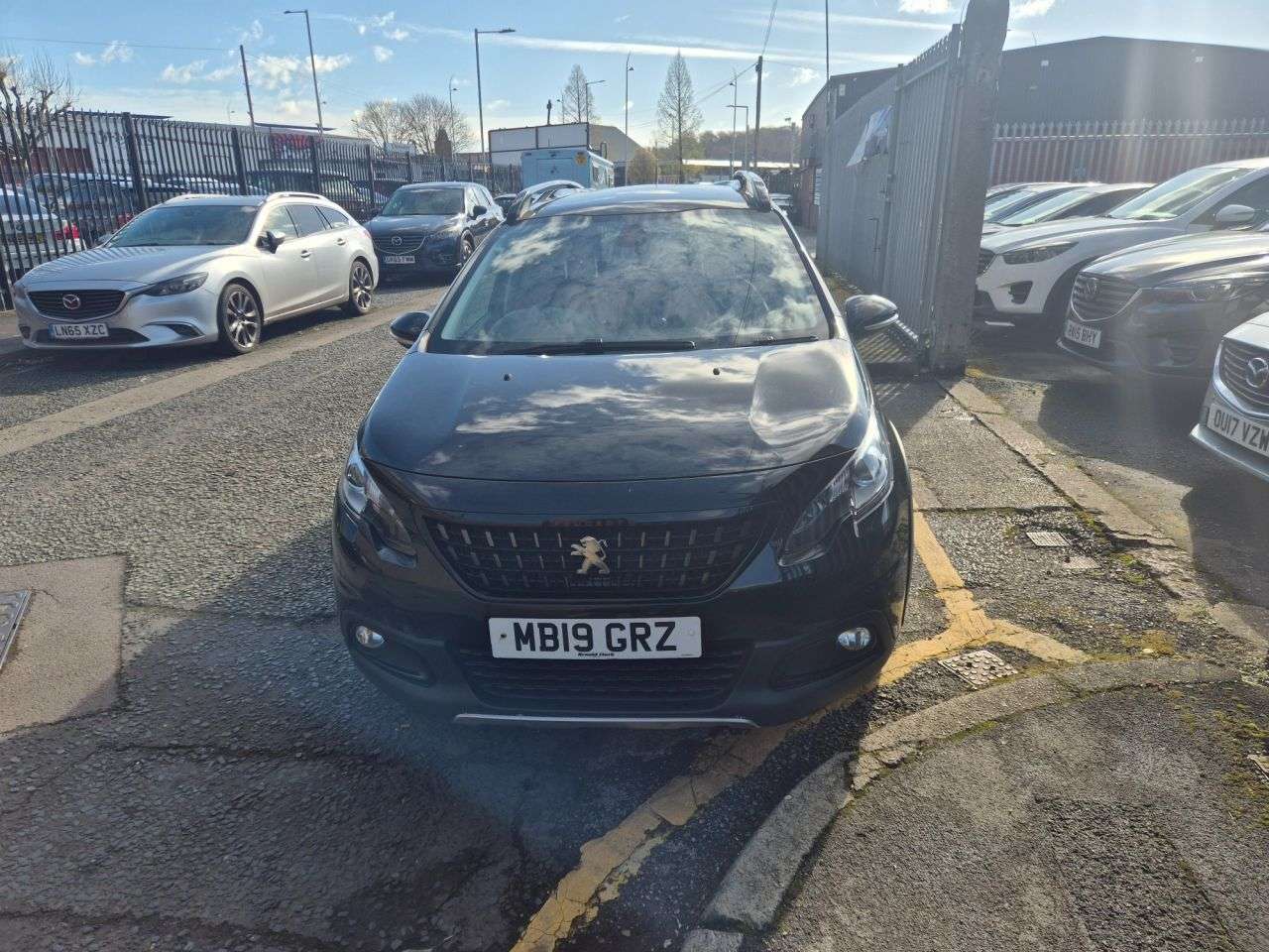 A 2019 PEUGEOT 2008 1.2 PureTech GPF GT Line SUV 5dr Petrol EAT Euro 6 (s/s) (110 ps) 8 SERVICE A 2019 PEUGEOT 2008 1.2 PureTech GPF GT Line SUV 5dr Petrol EAT Euro 6 (s/s) (110 ps) 8 SERVICE