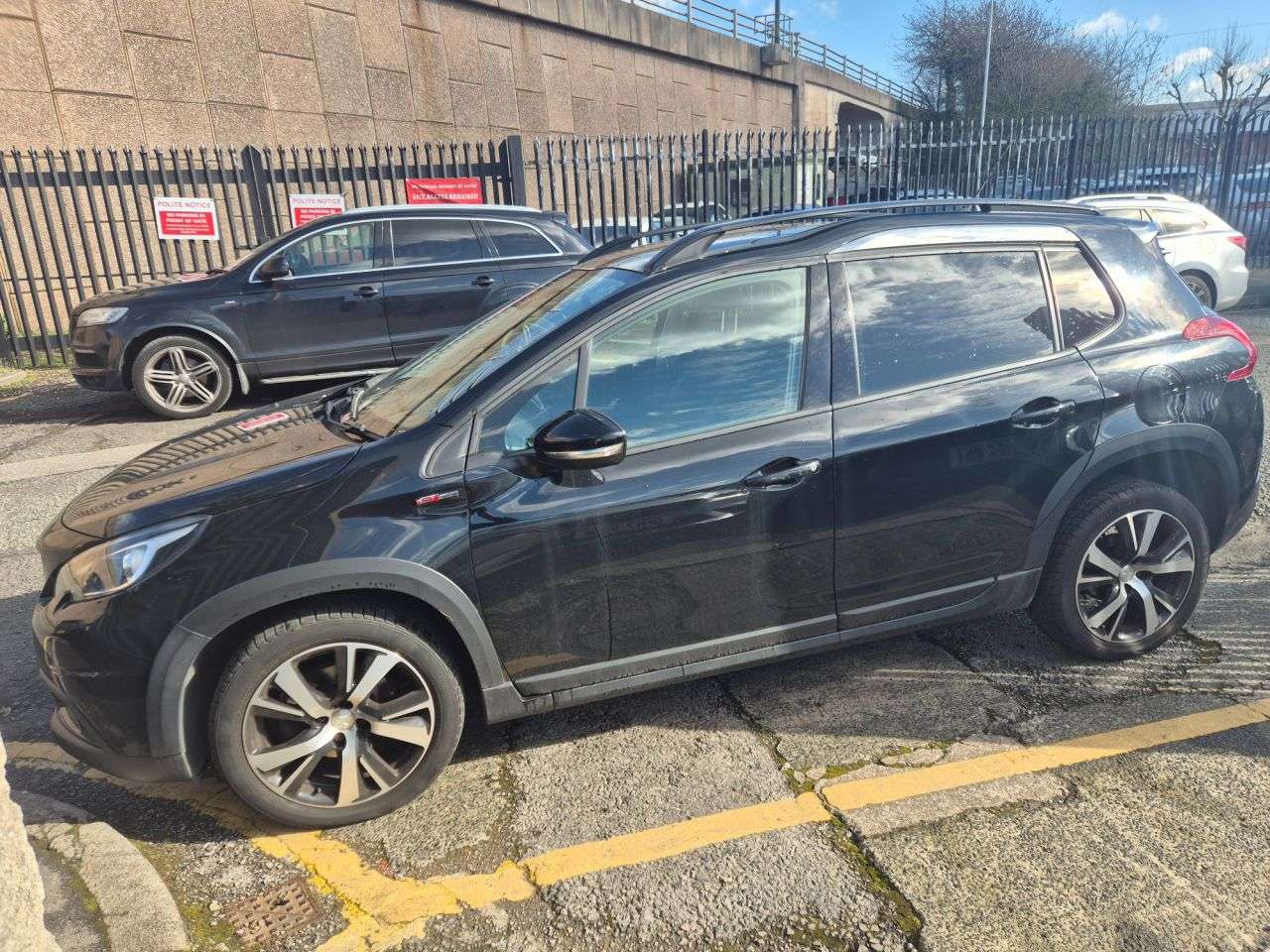 A 2019 PEUGEOT 2008 1.2 PureTech GPF GT Line SUV 5dr Petrol EAT Euro 6 (s/s) (110 ps) 8 SERVICE A 2019 PEUGEOT 2008 1.2 PureTech GPF GT Line SUV 5dr Petrol EAT Euro 6 (s/s) (110 ps) 8 SERVICE