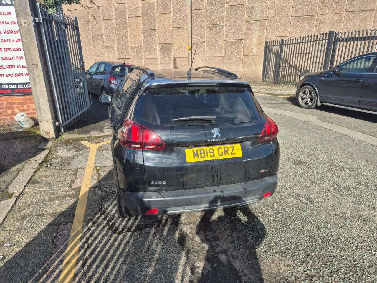 A 2019 PEUGEOT 2008 1.2 PureTech GPF GT Line SUV 5dr Petrol EAT Euro 6 (s/s) (110 ps) 8 SERVICE A 2019 PEUGEOT 2008 1.2 PureTech GPF GT Line SUV 5dr Petrol EAT Euro 6 (s/s) (110 ps) 8 SERVICE