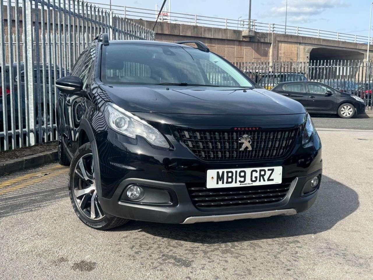 A 2019 PEUGEOT 2008 1.2 PureTech GPF GT Line SUV 5dr Petrol EAT Euro 6 (s/s) (110 ps) 8 SERVICE A 2019 PEUGEOT 2008 1.2 PureTech GPF GT Line SUV 5dr Petrol EAT Euro 6 (s/s) (110 ps) 8 SERVICE