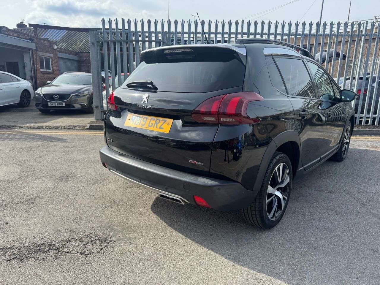 2019 PEUGEOT 2008 2019 PEUGEOT 2008