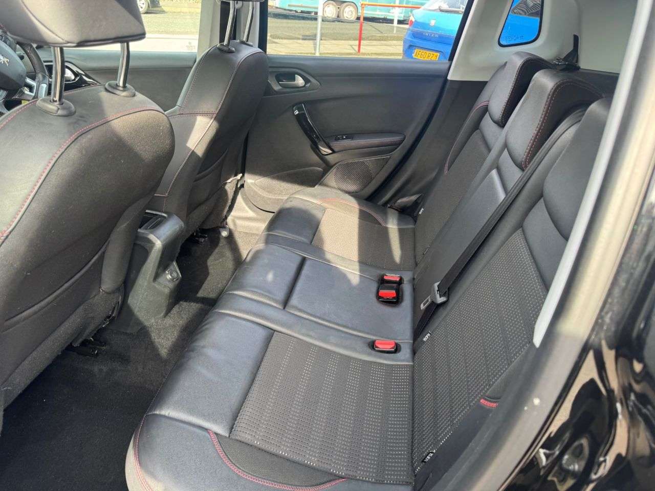 2019 PEUGEOT 2008 2019 PEUGEOT 2008