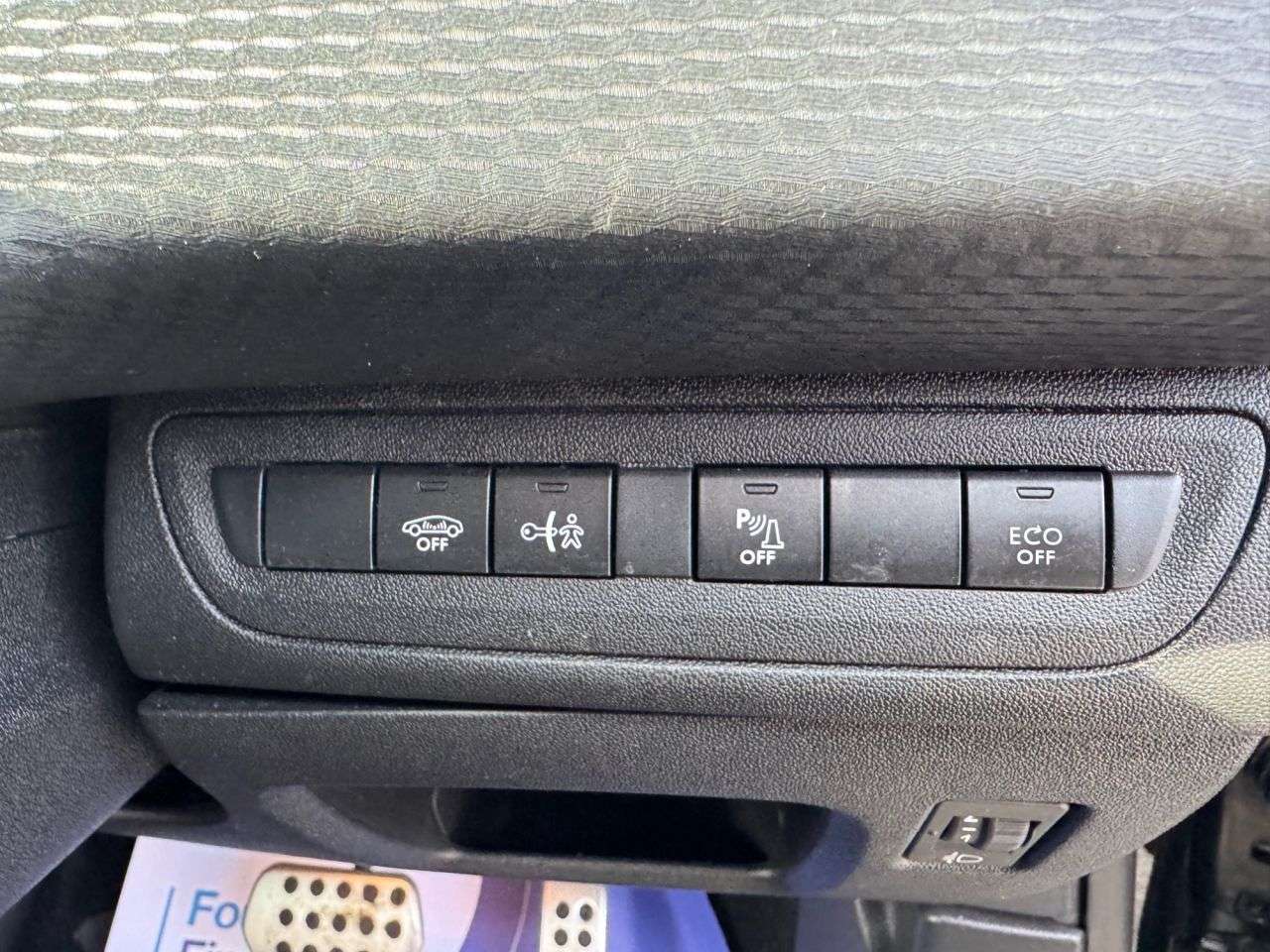 2019 PEUGEOT 2008 2019 PEUGEOT 2008